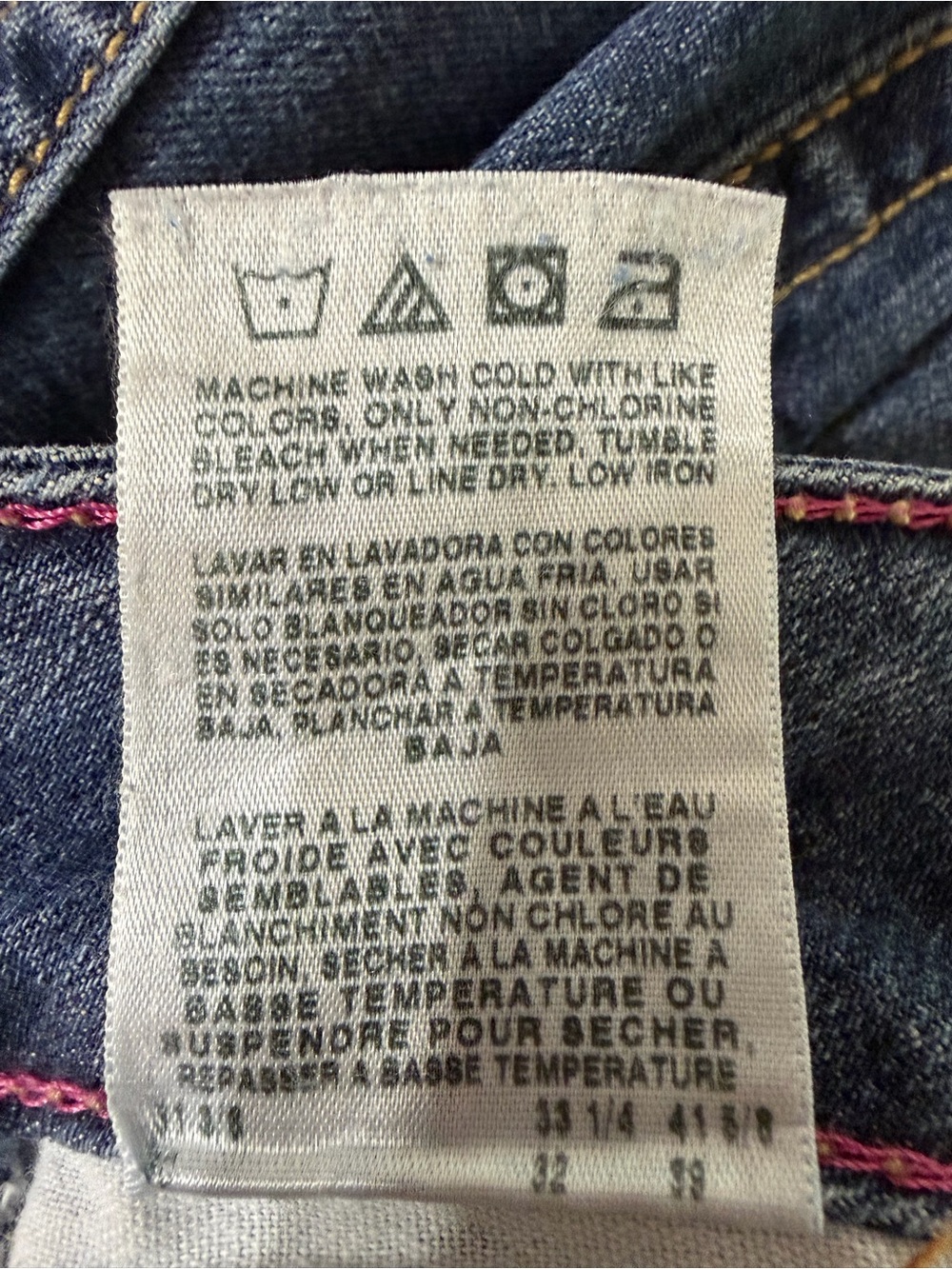 Wrangler Women’s Light Blue Denim Jeans Size 5/6 x 32 style code 09MWZDD midrise - Picture 11 of 12